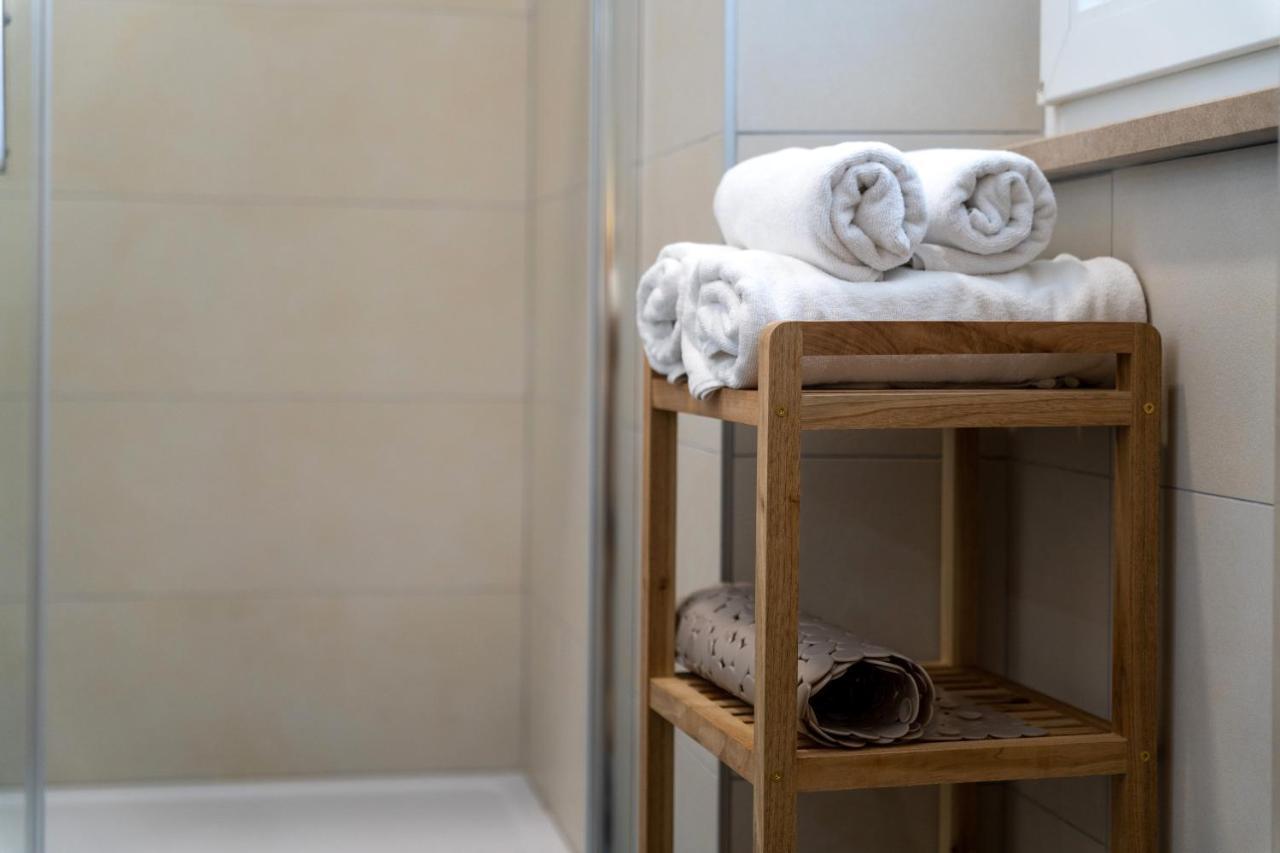 Polesana Rooms พูลา ภายนอก รูปภาพ